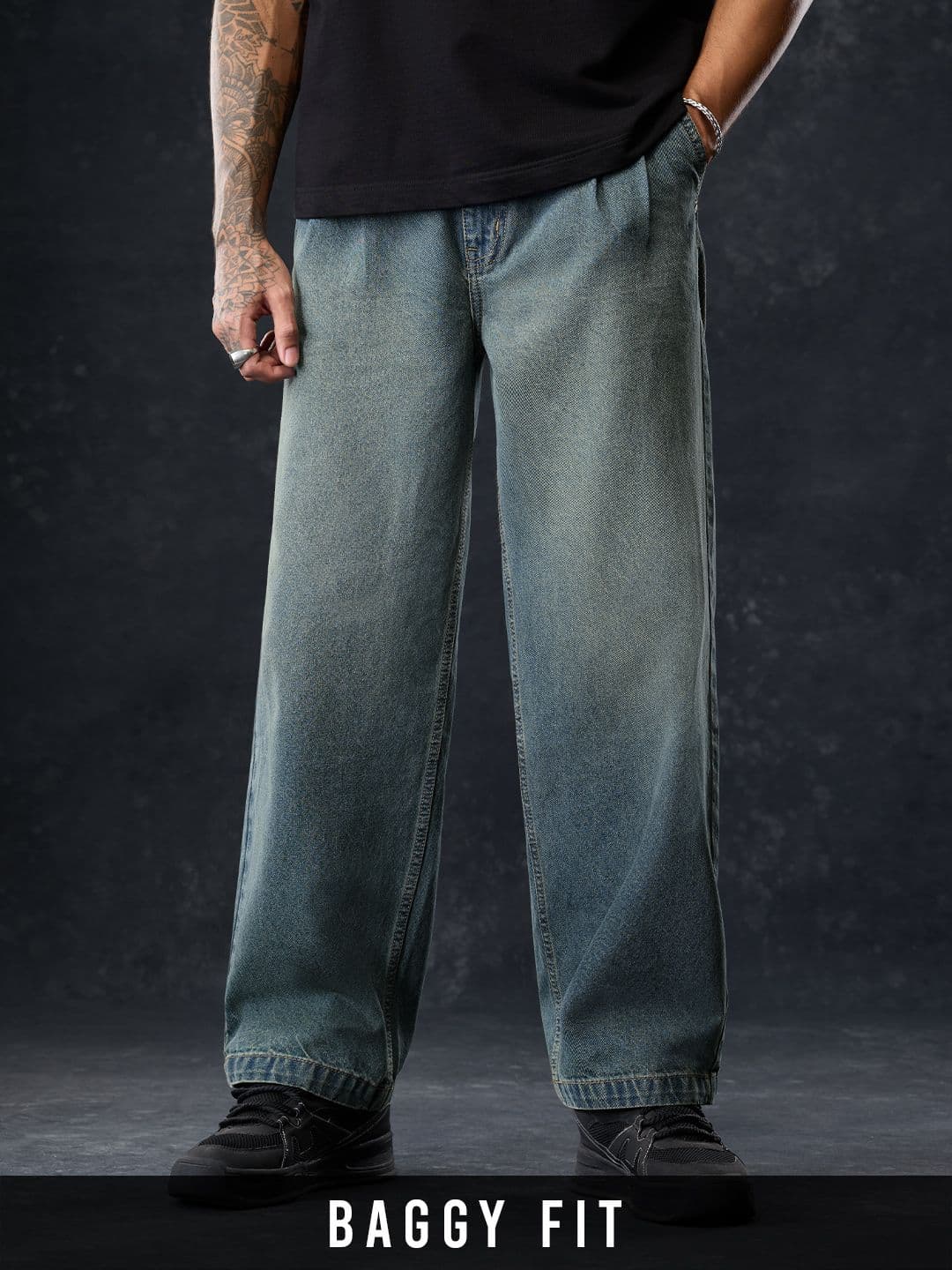 Baggy-Fit Denim: Sulphur — image 1